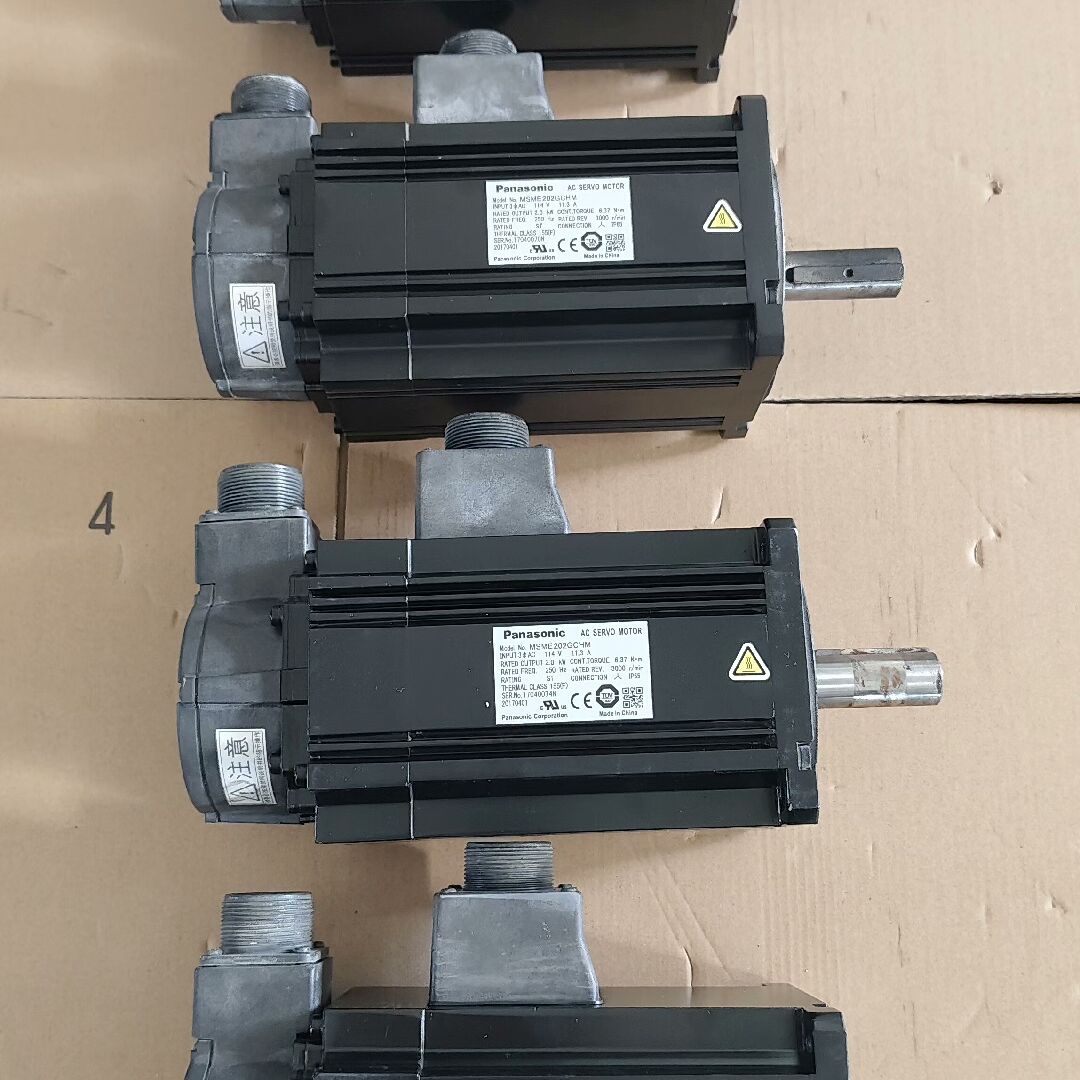 9新松下2KW伺服电机MSME202GCHM 实物图拍摄4台