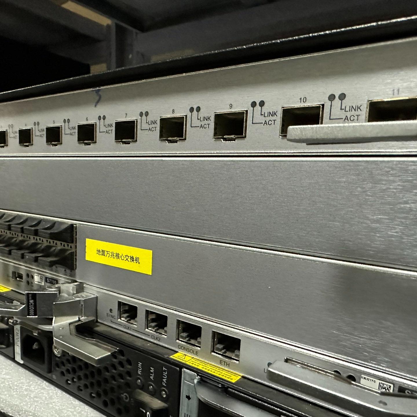 ES0D0X12SA01S7700系列12端口万兆以