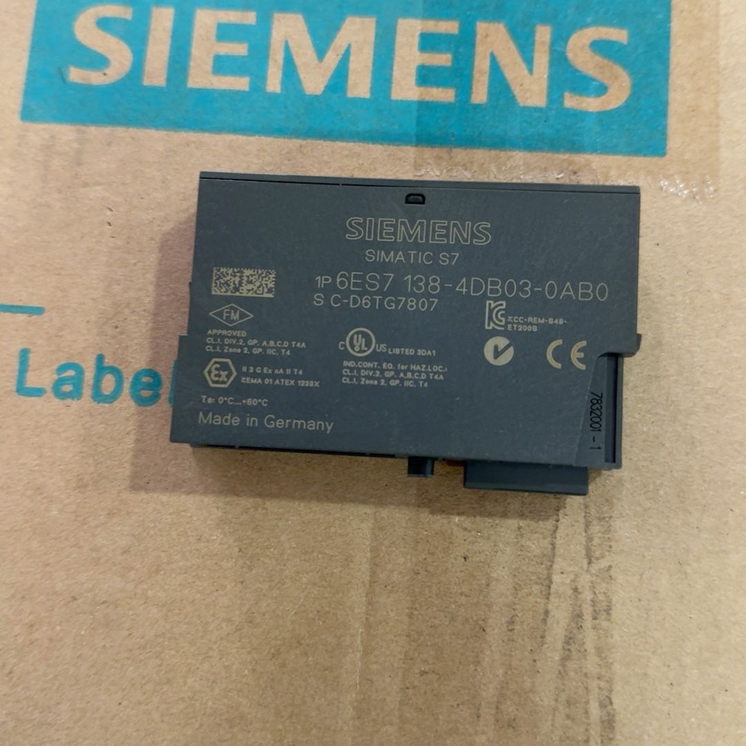 西门子6ES7 138-4DB03-0AB0 99新 德国制
