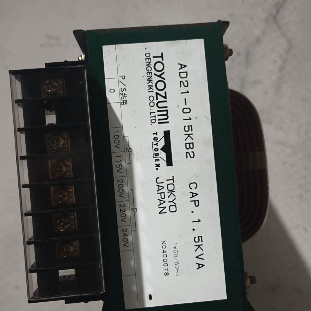 日本丰澄TOYOZUMI变压器 型号AD21-015KB2