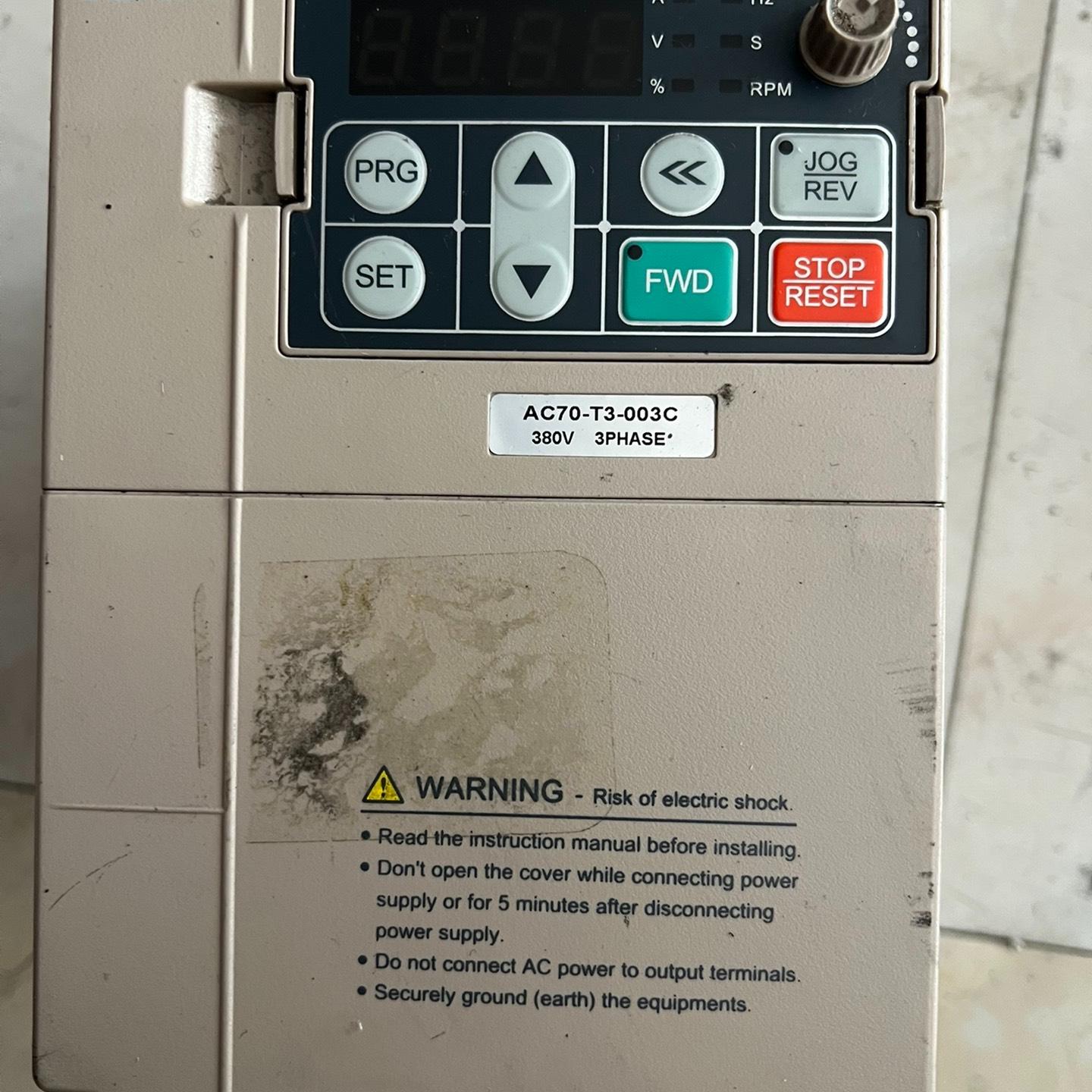 拆机伟创变频器AC70-T3-003C 成色如图 需