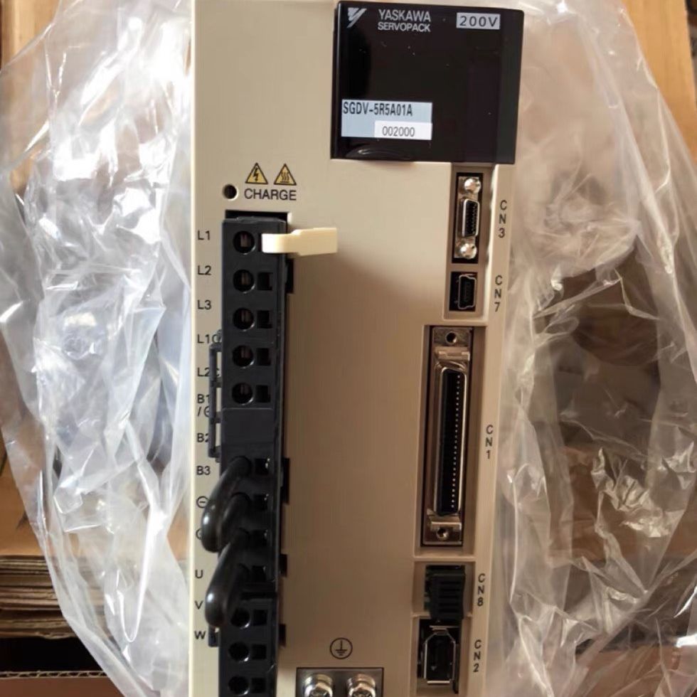 OMRON欧姆龙伺服电机  R88M-K75030H+ R8