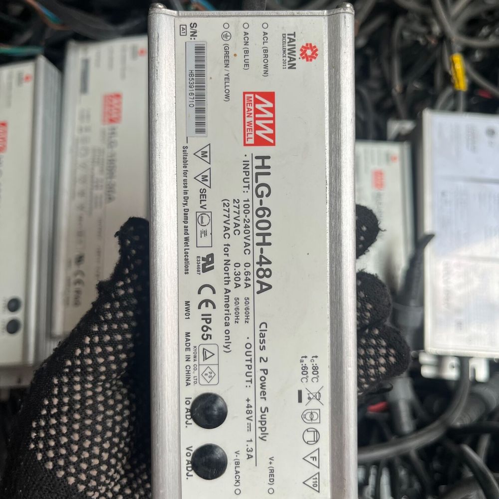 明纬防水LED开关电源48V 60W HLG-60H-48A