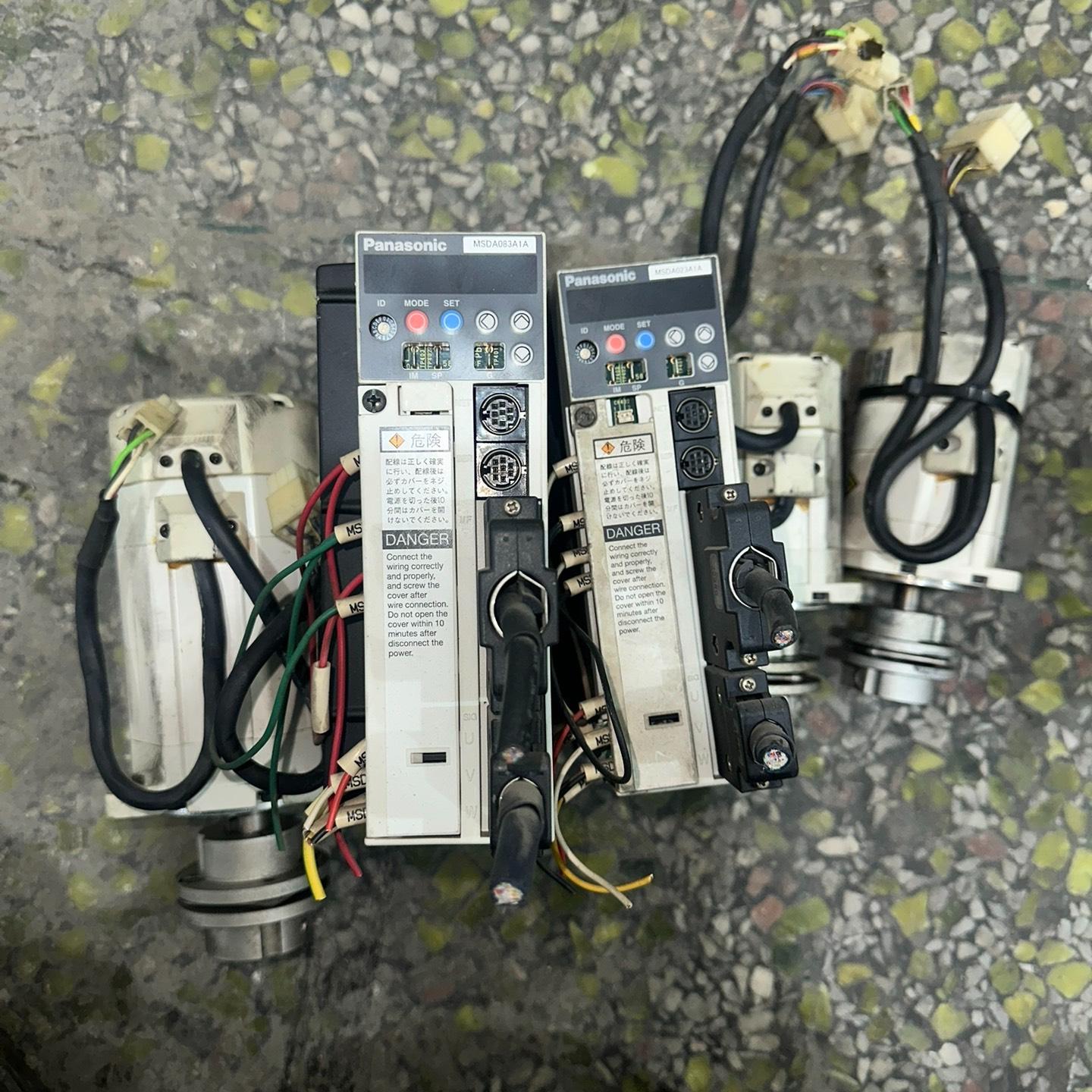 MSDA083A1A驱动器数量2个MSMA082A1G马达数