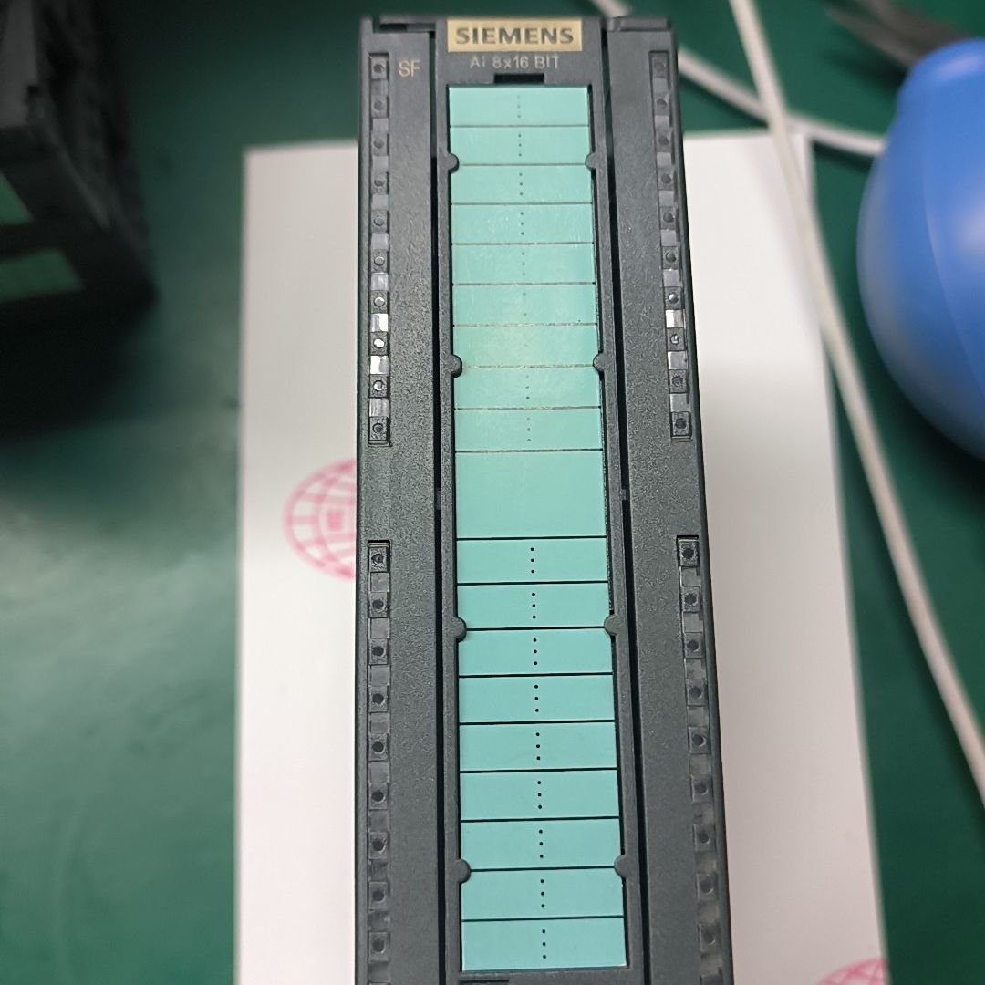 6ES7 331-7NF10-0AB0 模拟量输入模块 8个