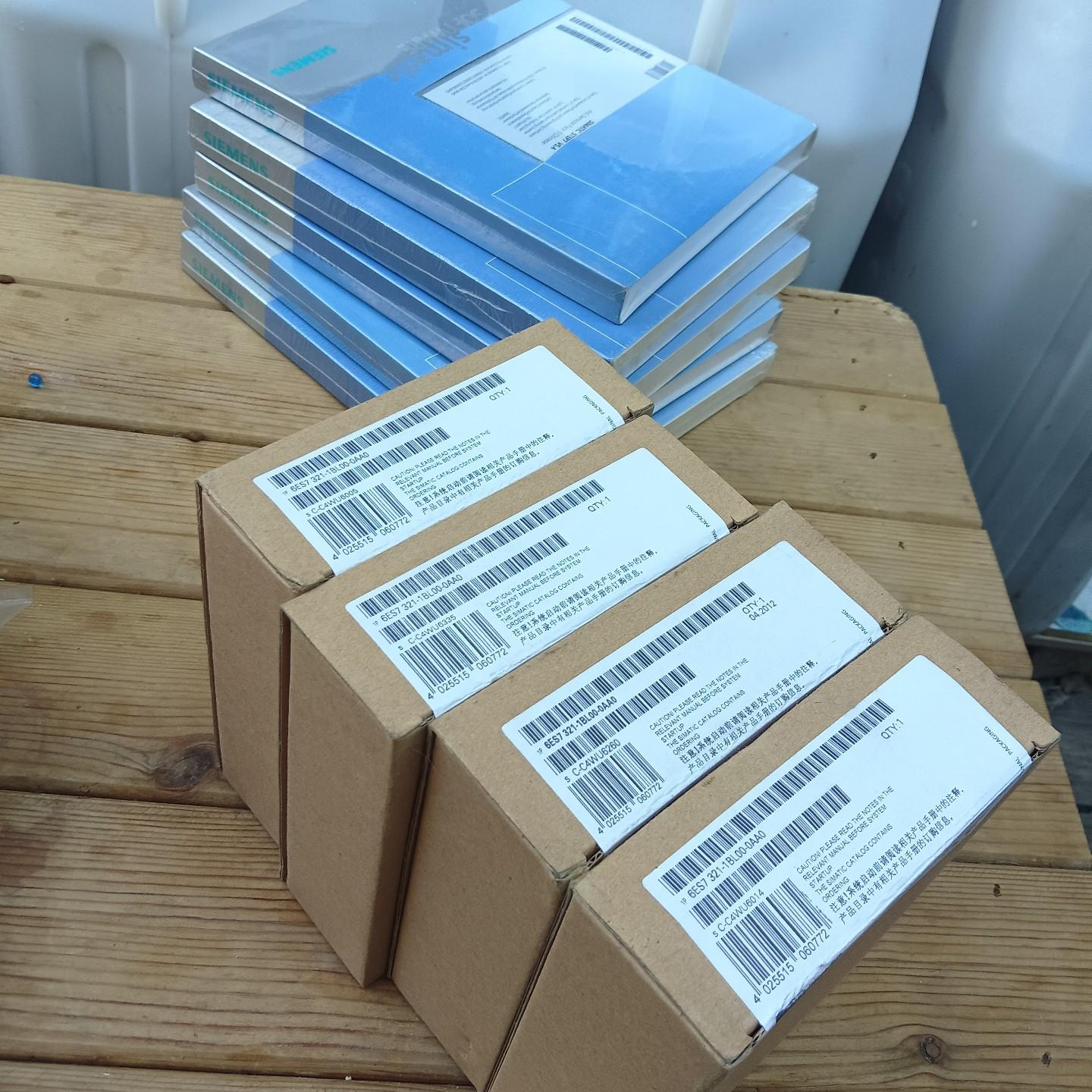 SIEMSENS数字输入模块 6ES7 321-1BL