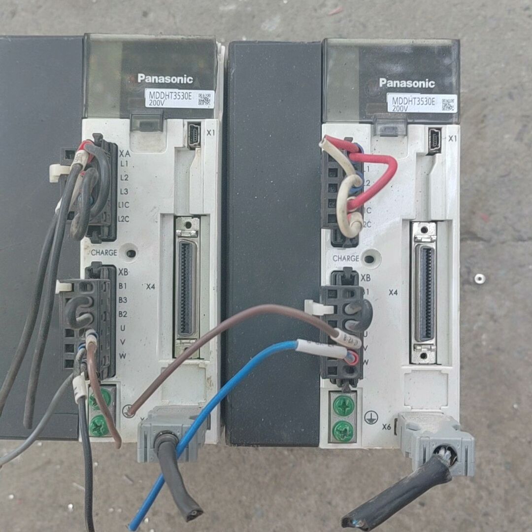 MDDHT3530E松下伺服驱动器 1.0KW 拆机实物图拍