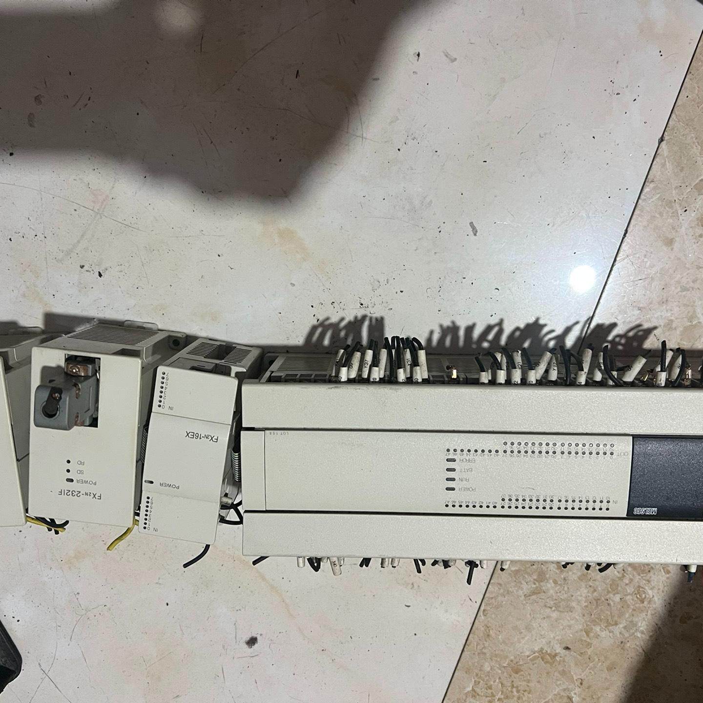 拆机FX3U-80MR/ES-A 带两个扩展FX2N-2