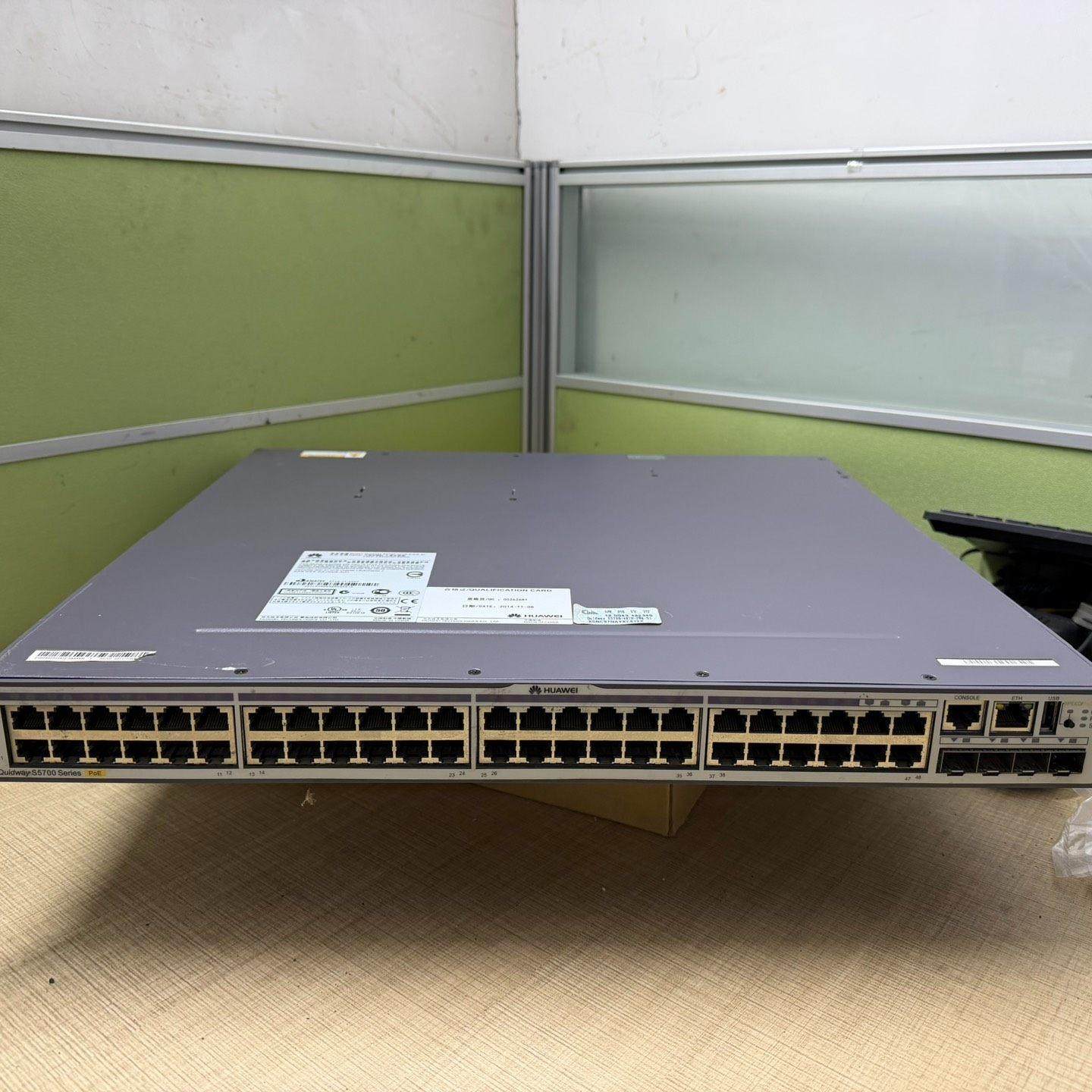 S5700-48TP-PWR-SI三层交换机 48口千兆