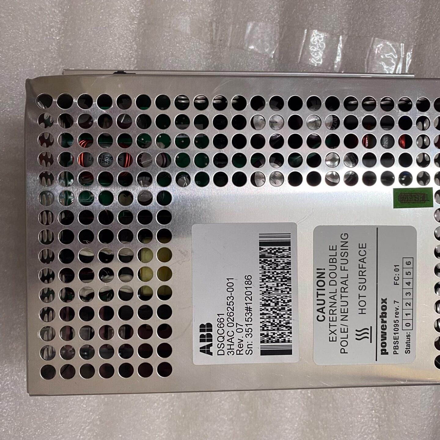 ABB机器人电源模块DSQC661 3hac026253-0