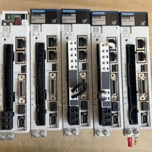 安川X系SGDXS-R90A40A8002四台