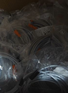 德国IFM易福门M12公母头EVW034五米弯插耐焊