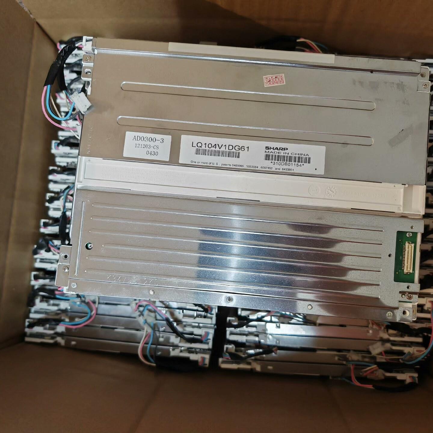 新到一批LQ104V1DG61夏普10.4寸液晶屏 西门子内