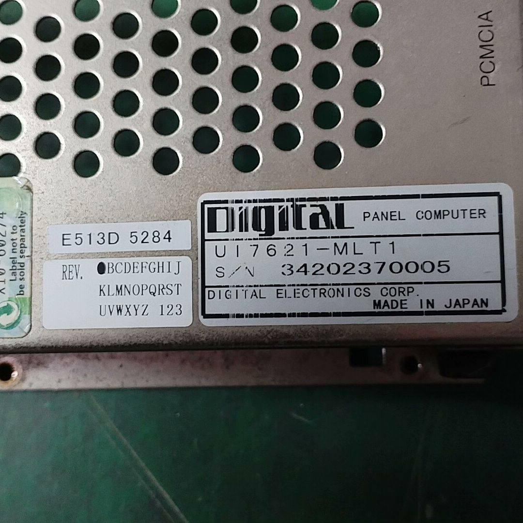 UI7621-MLT1 工控机 LTD121GA0S显示屏