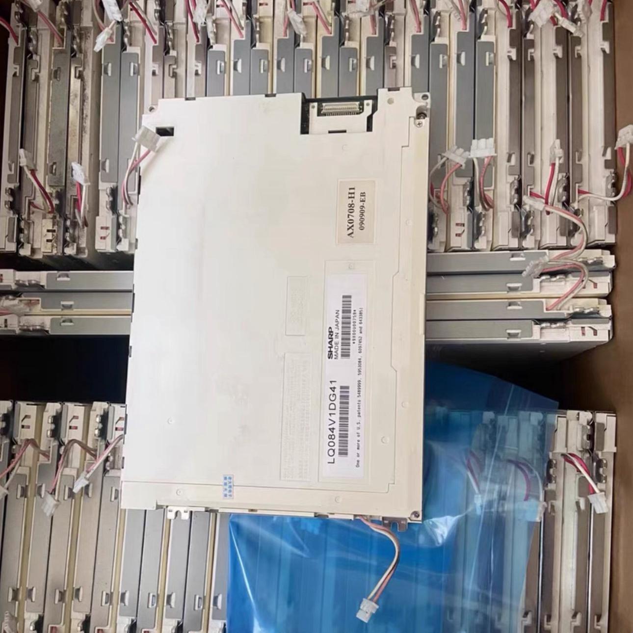 到货一批很新的夏普8.4寸LQ084V1DG21/22/41