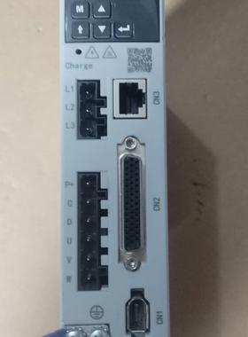 唯控伺服驱动器VD2-010SA1G  成色9新 需