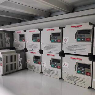 LG变频器SV008iG5 0.75KW.220V