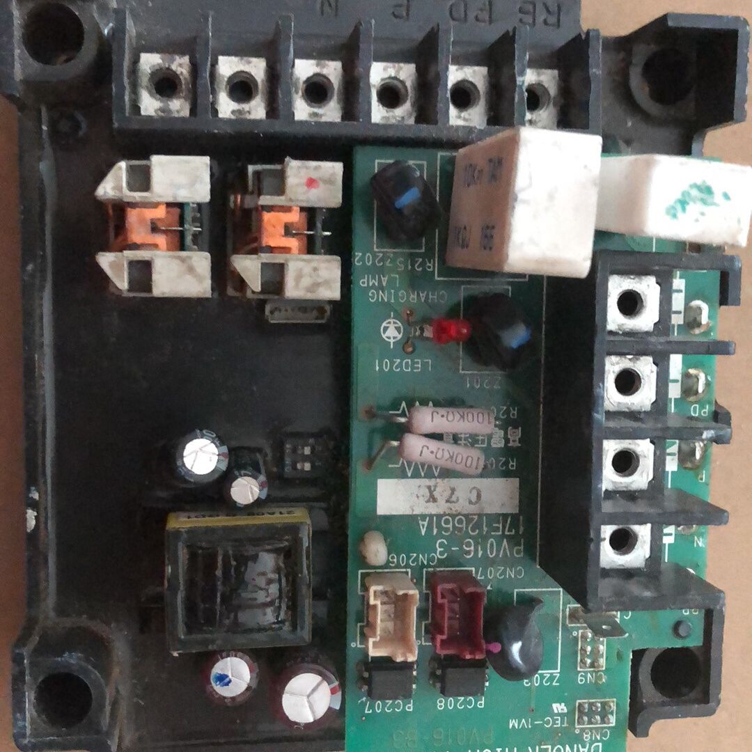 日立压缩机变频模块 变频板 PV016-3 17F12661