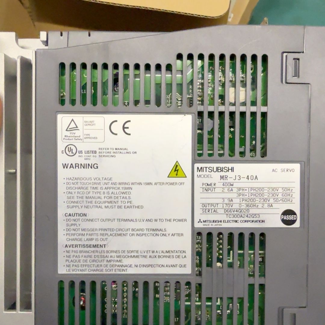 伺服驱动器MR-J3-40A 400W功率