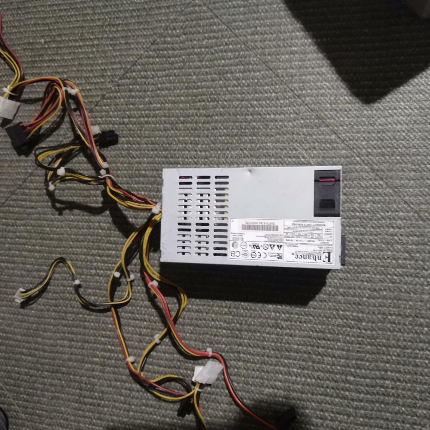 益衡Enhance ENP7015B FLEX小1U电源15