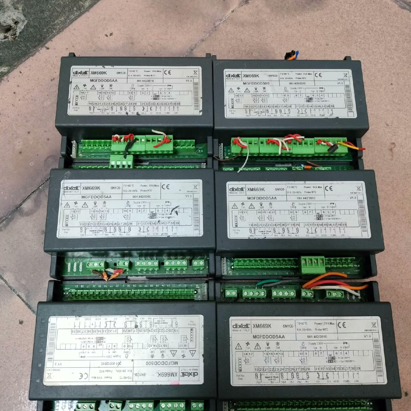 EMERSON艾默生XM669K控制器 拆机的 成色如图 功