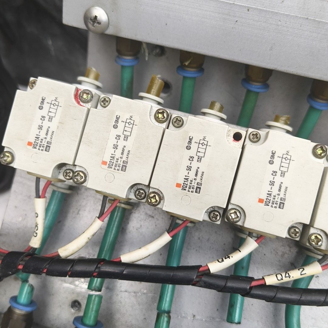 SMC原装电磁阀VQ21A1-5G-C6 实物拍摄 成色如图