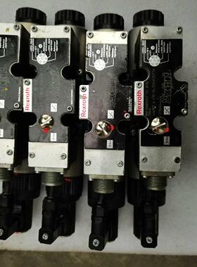 伺服比例阀R900926747  4WREE6V32-