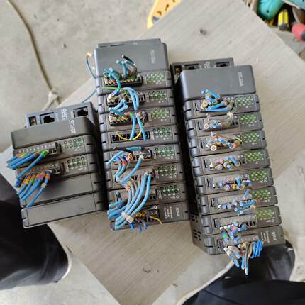 程序PTC-5800 Point Controller实物图