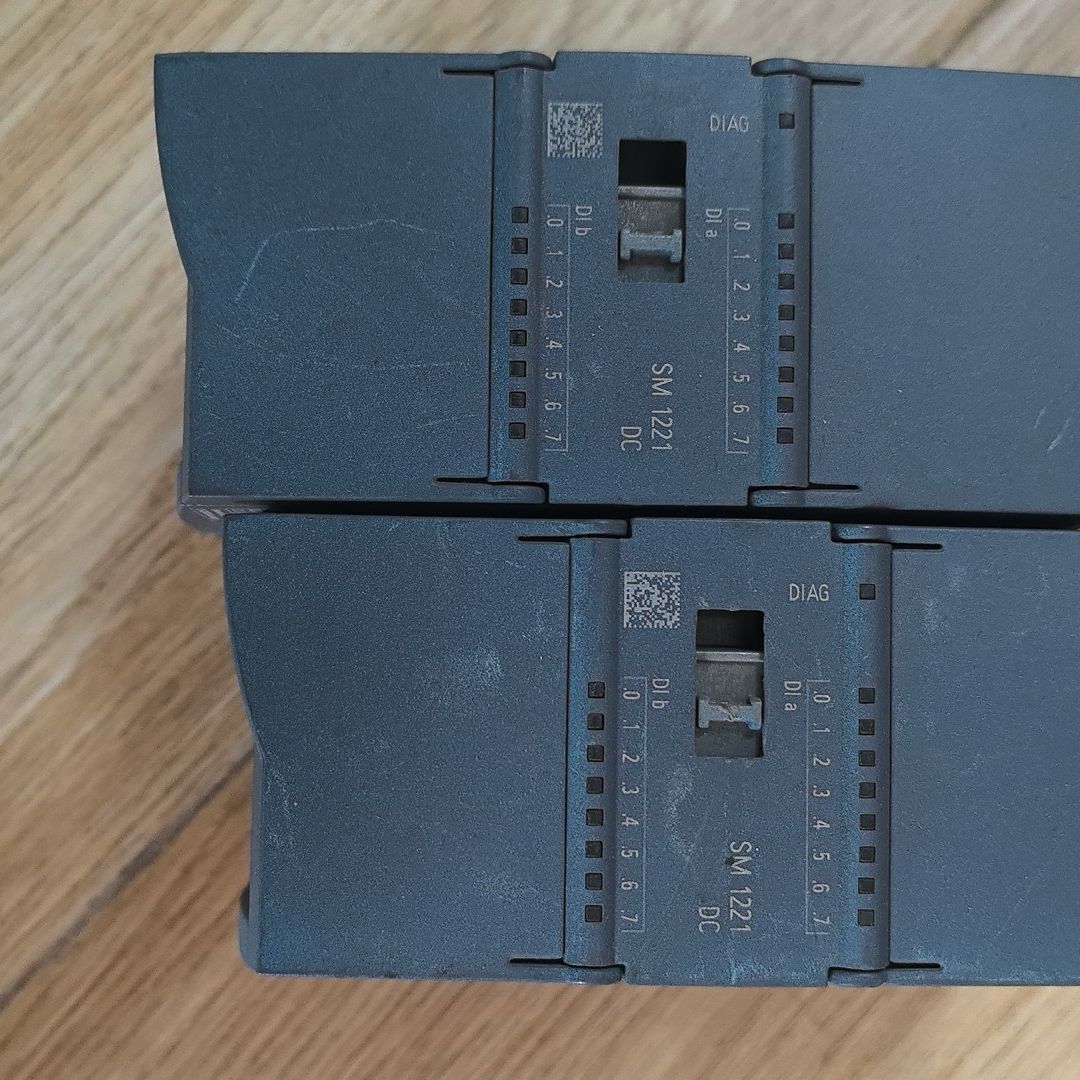 1221DC  221-1BH32-0XB0