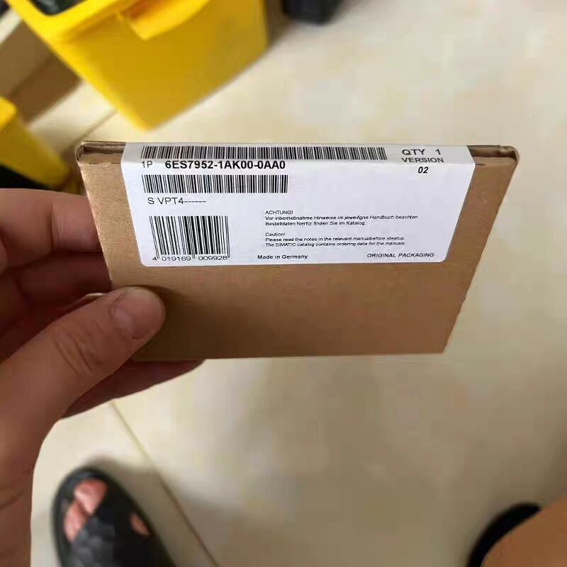 原装正品  6ES7952-1AK00-0AA0  6ES7
