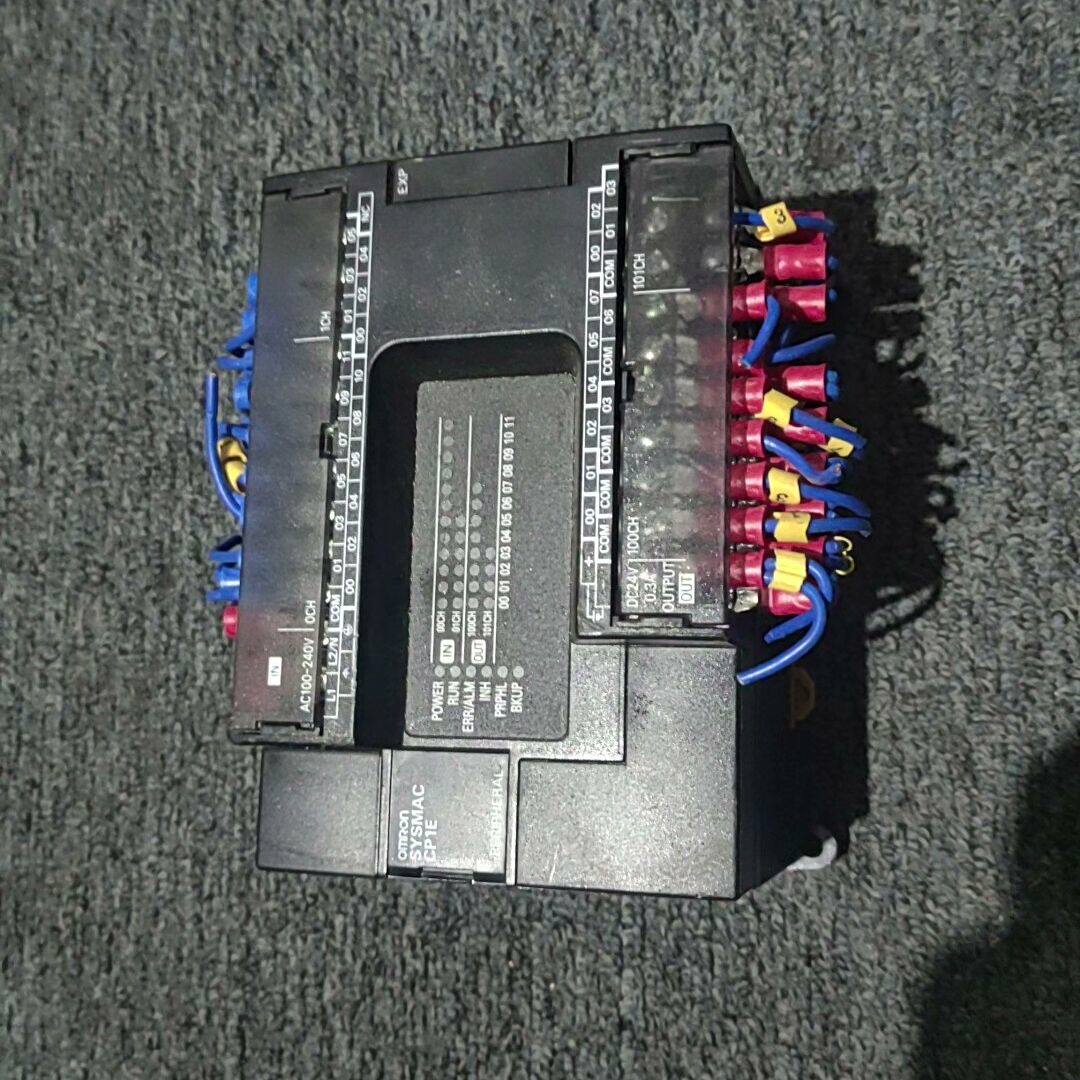 拆机PLC  CP1E-E30SDR-A