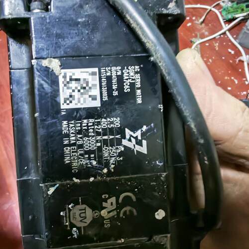SGM7J-04A7C6S拆机安川400W（编码器好的u
