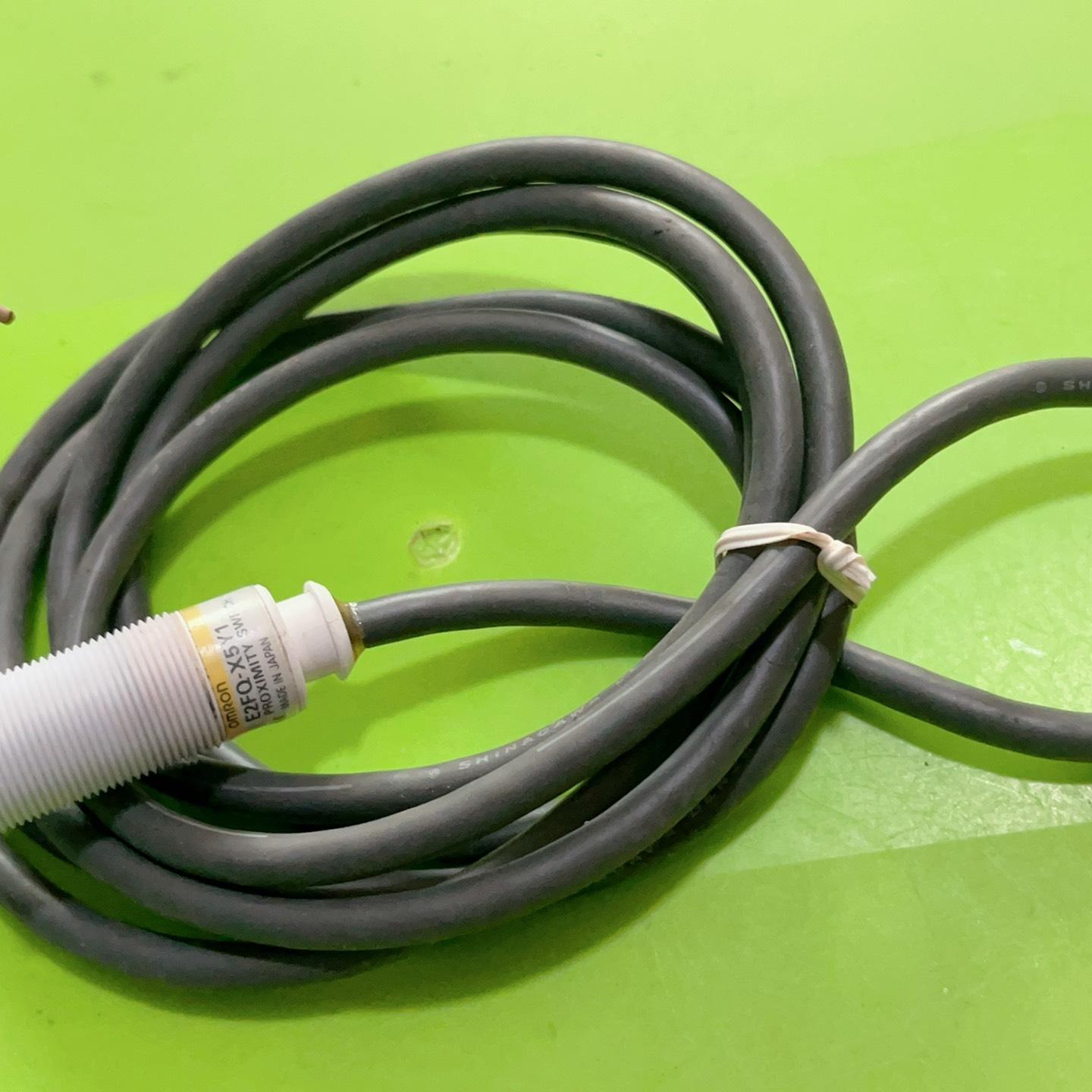 耐腐蚀接近开关E2FQ-X5Y1 E2FQ-X5D1