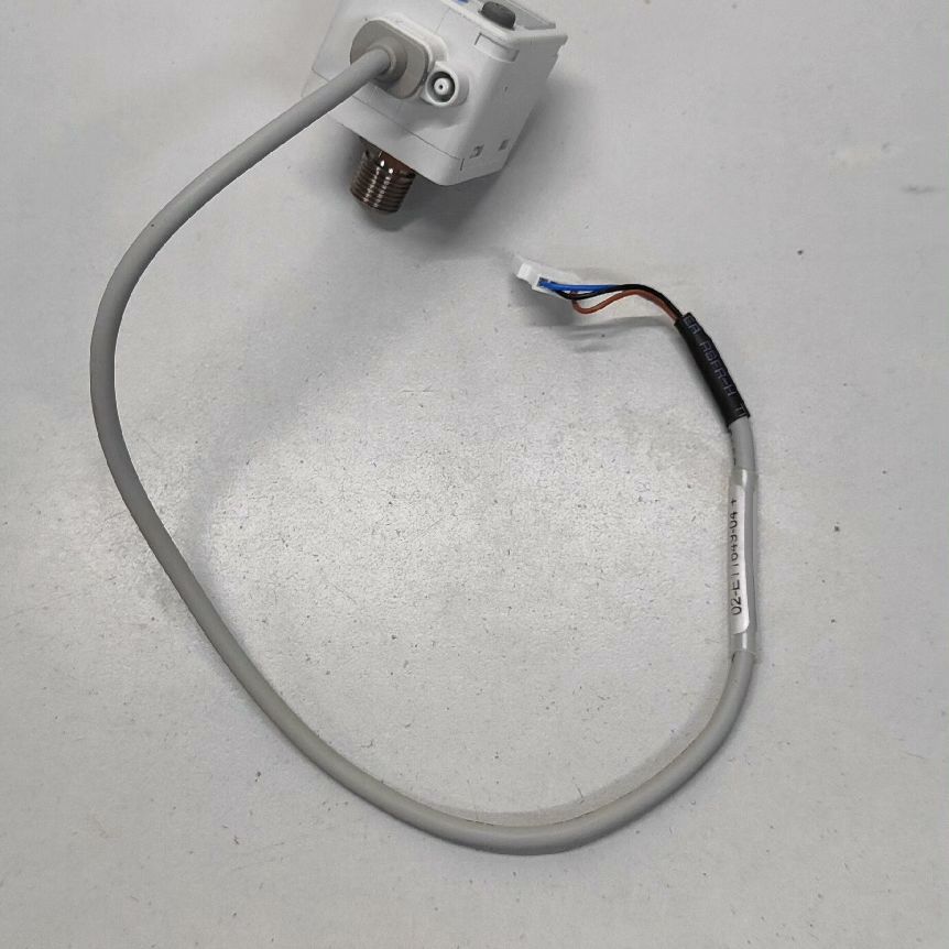 日本ISE40A-01-R-X587数显压力表