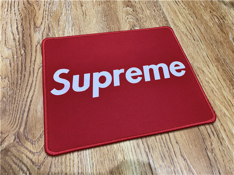 包邮supreme鼠标垫黑色红鼠标垫/贴/腕垫