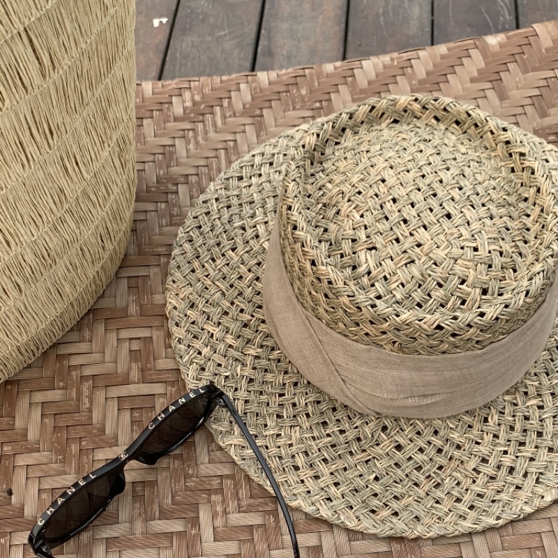 老钱风法式度假草帽亚麻缎带礼帽女草编复古凹顶夏天防晒遮阳帽