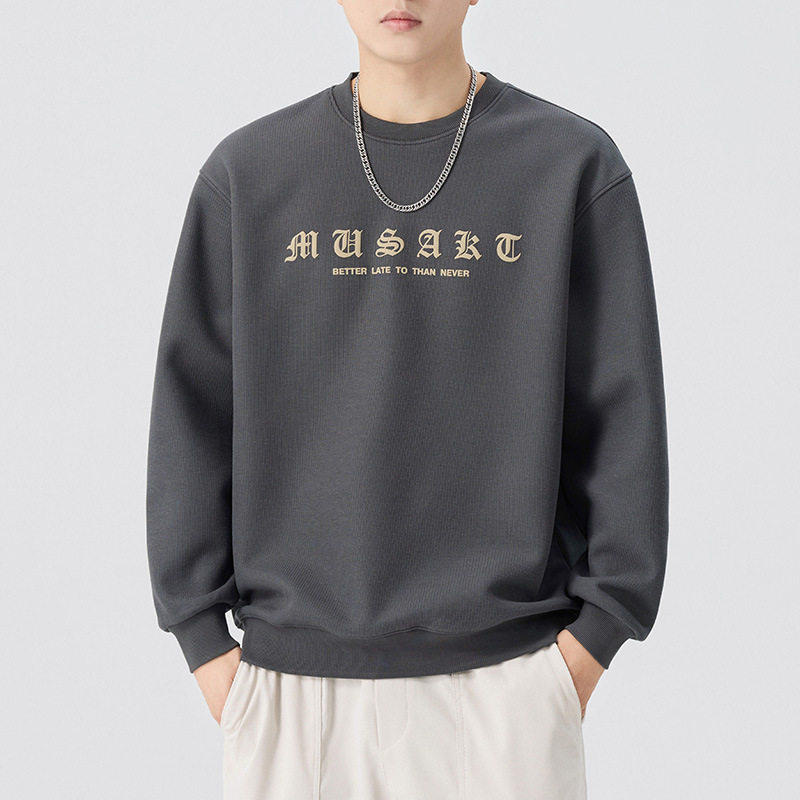 简约圆领套头卫衣男宽松休闲款