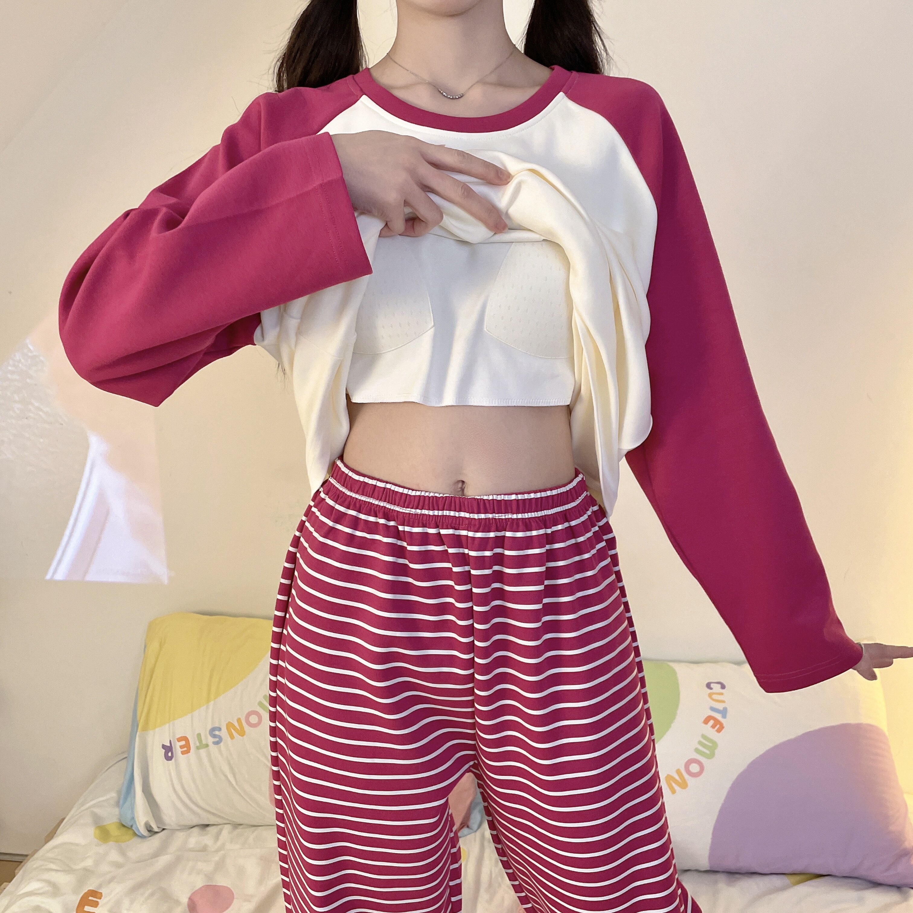 自带固定胸垫一体式睡衣秋装套装圆领女式卡通家居服学生长袖长裤