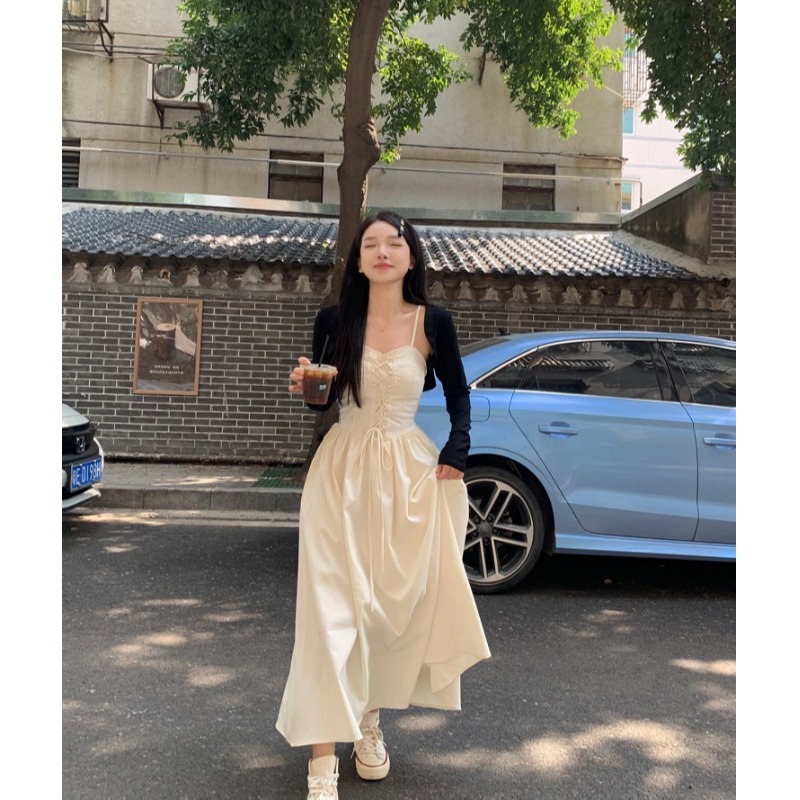 显瘦气质温柔法式高级吊带连衣裙