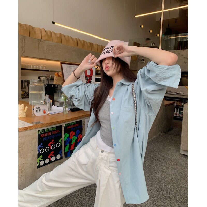 法式高级撞色纽扣衬衫外套女早春季宽松慵懒休闲衬衣chic别致上衣
