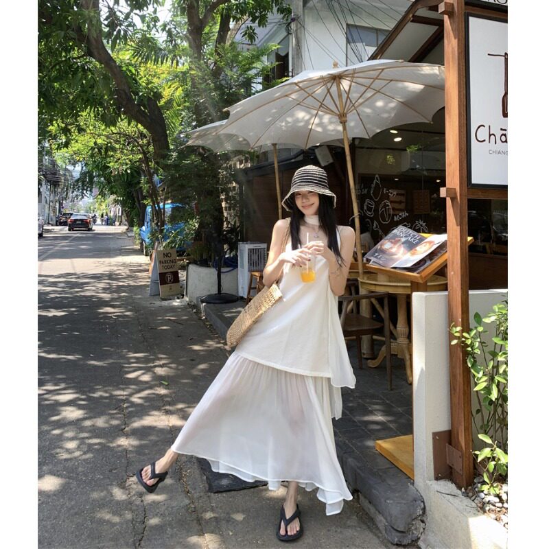 法式气质高级假两件白色吊带连衣裙女夏日海边度假温柔宽松长裙子