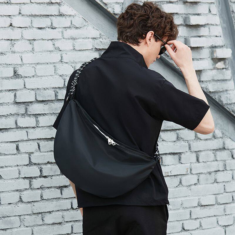 男包2022新款单肩斜挎包尼龙运动