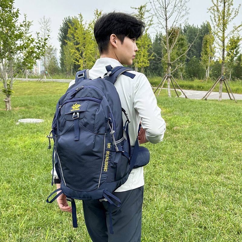 新款尼龙布包户外登山包时尚男双