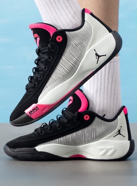 正品耐克JORDAN .77 PF东契奇4代低帮减震实战篮球鞋男HF0819-001