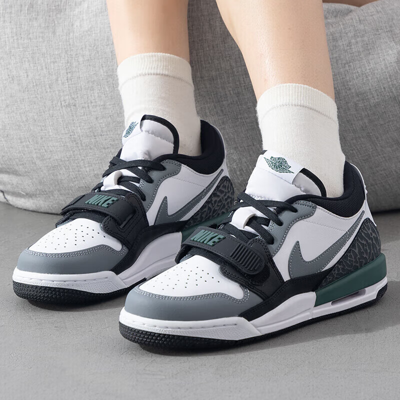 耐克AIR JORDAN LEGACY 312 LOW (GS)儿童舒适休闲板鞋CD9054-131