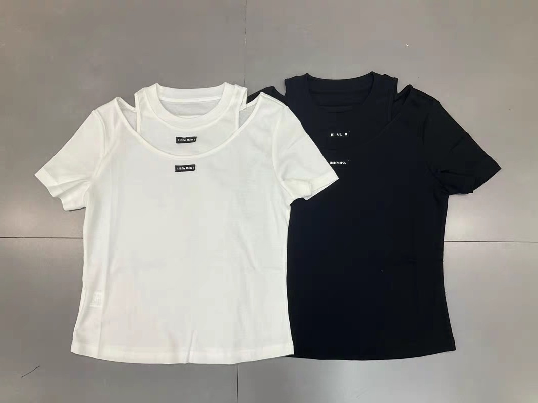 南油GA欧洲站2026夏季新款欧韩字母露肩修身显瘦减龄短袖T恤女潮