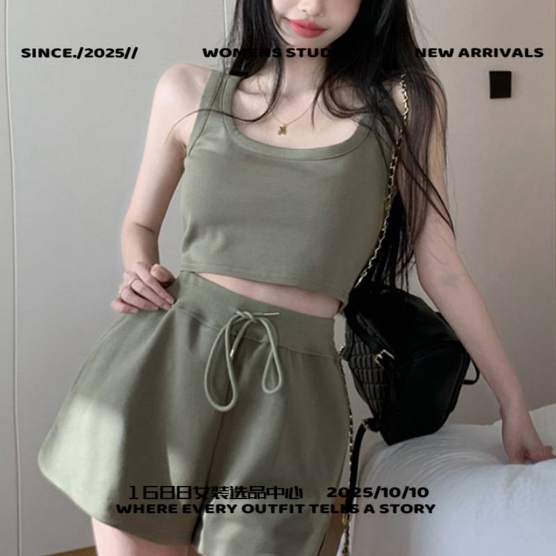 汕头市歌美茵服饰棉夏季新款高级感套装时尚女神范短款背心短裤休