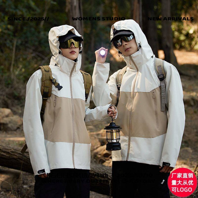 开乐夫服饰新款高情侣冲锋码加网单冲休闲宽松运动防水防风户外上