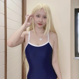 夏日重现游泳衣小舟潮cos简约泳衣泳池酒店旅游动漫漫画慎平酱澪