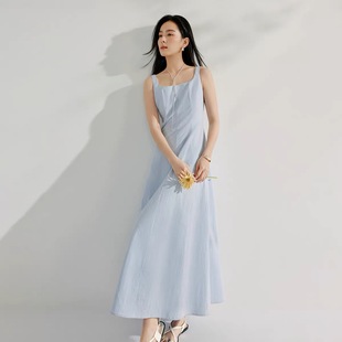 法式方领吊带连衣裙女2026年春季新淡鹅黄色欧若风超好看气质长裙
